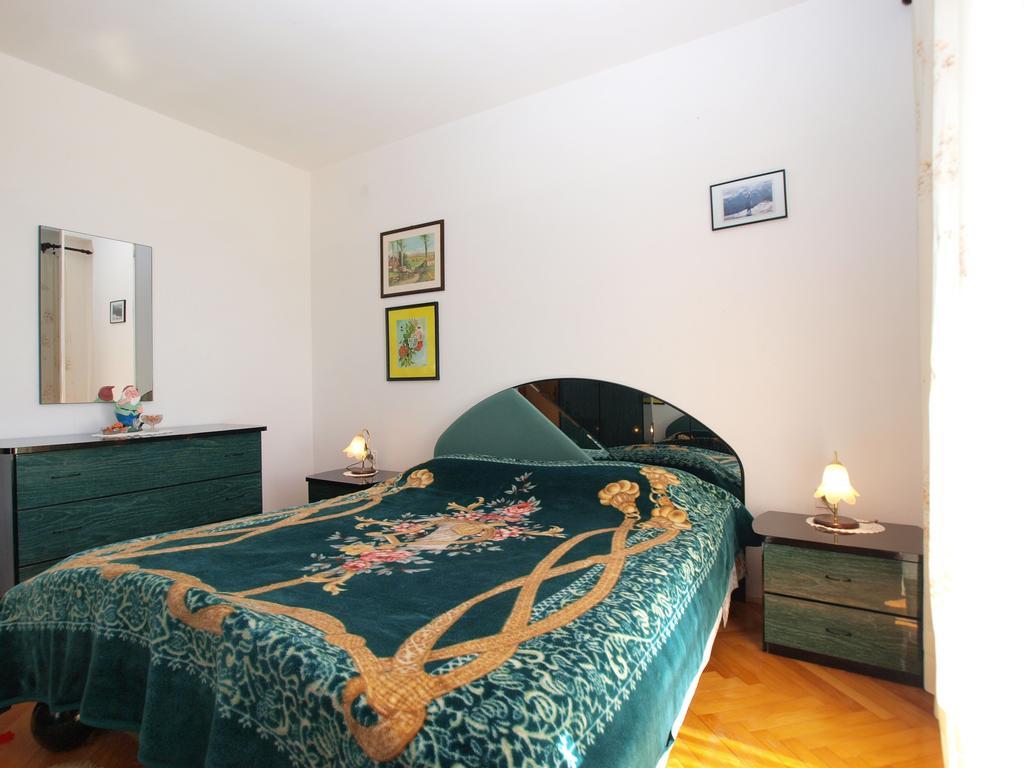 Peruški Apartment Luisa 1437 מראה חיצוני תמונה