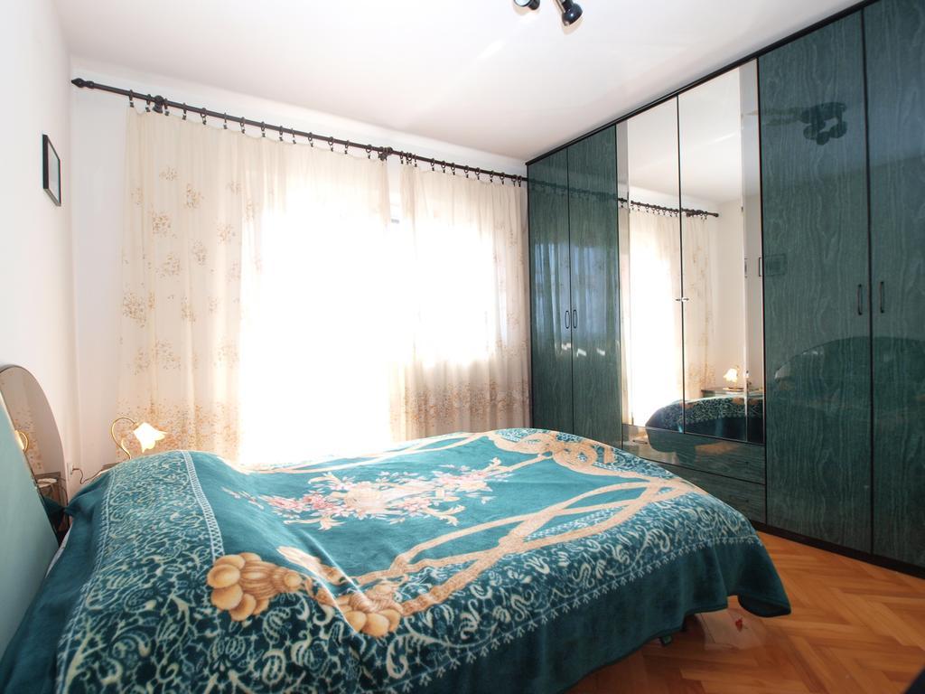 Peruški Apartment Luisa 1437 מראה חיצוני תמונה