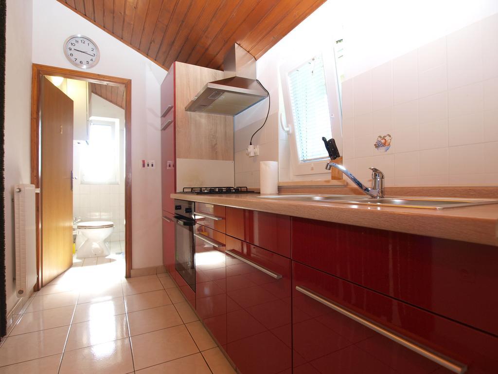 Peruški Apartment Luisa 1437 מראה חיצוני תמונה