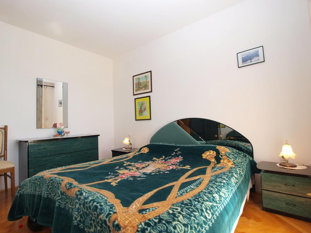 Peruški Apartment Luisa 1437 מראה חיצוני תמונה