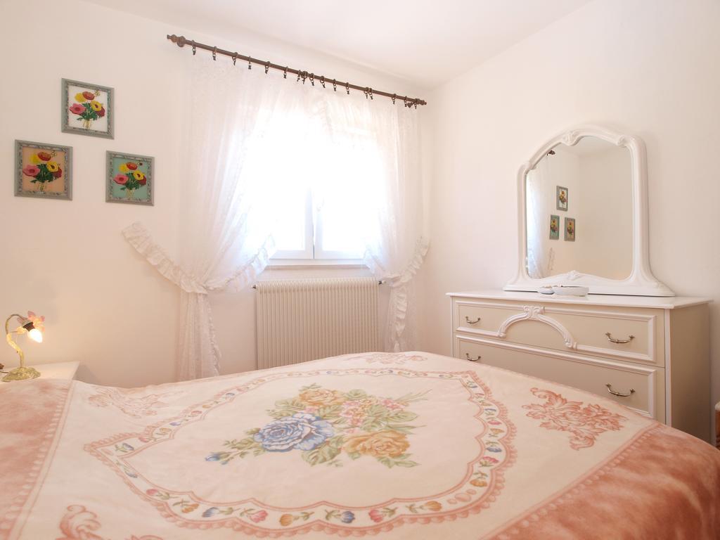 Peruški Apartment Luisa 1437 מראה חיצוני תמונה