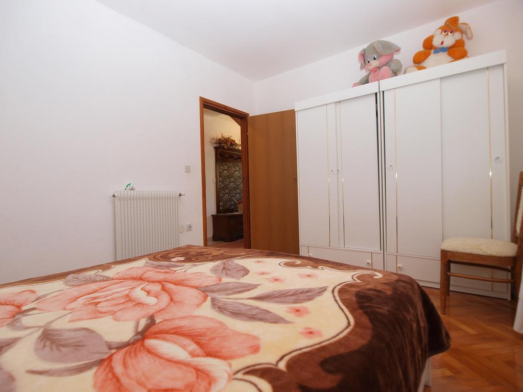 Peruški Apartment Luisa 1437 מראה חיצוני תמונה